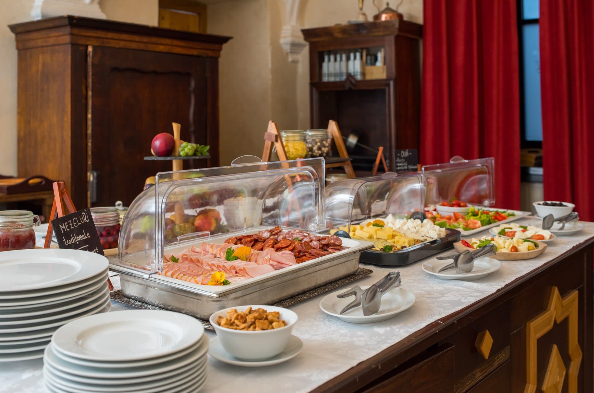 Dining gallery image 16
